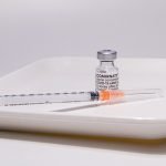 FDA Izinkan Dosis Booster Vaksin Pfizer Untuk Usia Diatas 65 Tahun